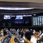 76% dos brasileiros são contra aumento no número de deputados, indica Datafolha