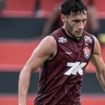 Emmanuel Martínez é relacionado e pode estrear pelo Vitória contra o Palmeiras