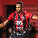 Vitória encaminha empréstimo de Lucas Braga ao Fortaleza até o fim da temporada