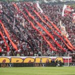 Vitória é punido com dois jogos sem torcida pelo STJD; clube irá recorrer