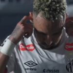 Neymar responde a críticas após derrota do Santos: “Estão pegando pesado demais”