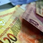 Governo prevê receita recorde em 2026, mas despesas mantêm alerta fiscal