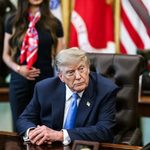 Casa Branca lança “Trump TV” após restringir acesso de veículos de imprensa