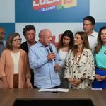 Lula cobra clubes por não virarem SAFs e volta a criticar dependência de patrocínios de bets