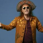 Alceu Valença repudia uso de música em ato de campanha de Flávio Bolsonaro no Recife